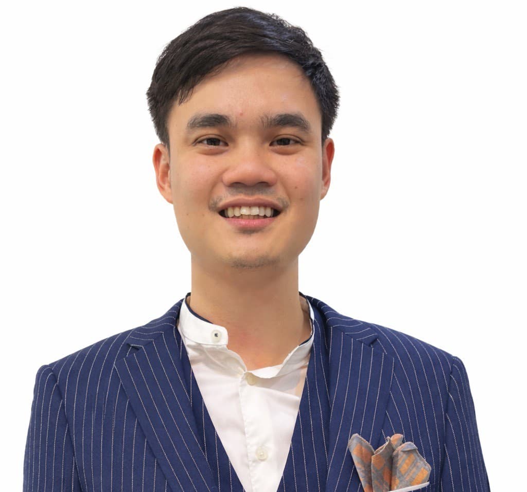 ชนาธิป โอสถวาณิชย์ — ผู้ก่อตั้ง JR Plus Pharma